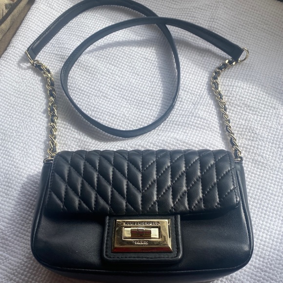 Karl Lagerfeld Handbags - Karl Lagerfeld Paris bag purse EUC quilted leather